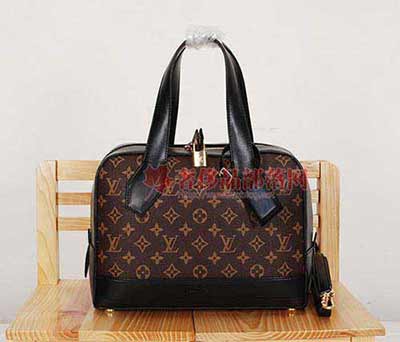 M94602ɫ LV¿ϻŮ <a href=/lv/ target=_blank class=infotextkey>·</a>ƤʱаٴŮŮ