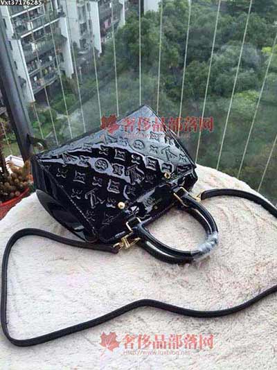 50602 LV¿ʱƤ <a href=/lv/ target=_blank class=infotextkey>·</a>ߵȴŮ