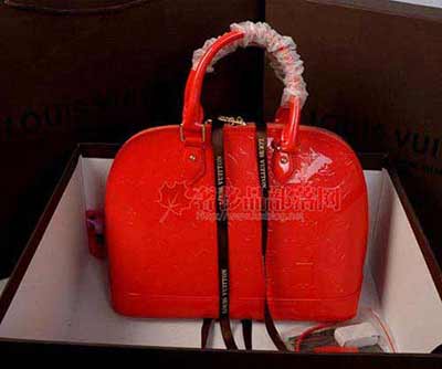 93595ǳ LVƤ<a href=/e/tags/?tagid=6709 target=_blank class=infotextkey>ǰ</a> <a href=/lv/ target=_blank class=infotextkey>·</a>ʱаٴͬ