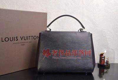 M41302-ɫ LV¿ߵȴŮOLʱаٴˮᵥ<a href=/bags/ target=_blank class=infotextkey>ԭ</a>