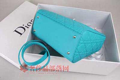 <a href=/bags/dior/ target=_blank class=infotextkey>ϰ</a>ѹƺˮʱдƤ°ٴԭŮ 44551ѹƺˮ