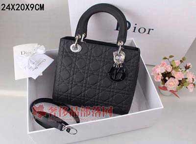 <a href=/bags/dior/ target=_blank class=infotextkey>ϰ</a>ѹƺʱдƾƤļٴԭŮ 44551ѹƺ