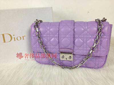 dior޹²СƤ¿ʱеŮ 2002 ޹²СƤ