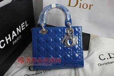 <a href=/bags/dior/ target=_blank class=infotextkey>ϰ</a>᳧ҿʽʱճٷŮ 88512