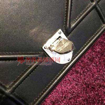 diorט¿ʱаٴݻƸ߹󵥼Ů M1080 
